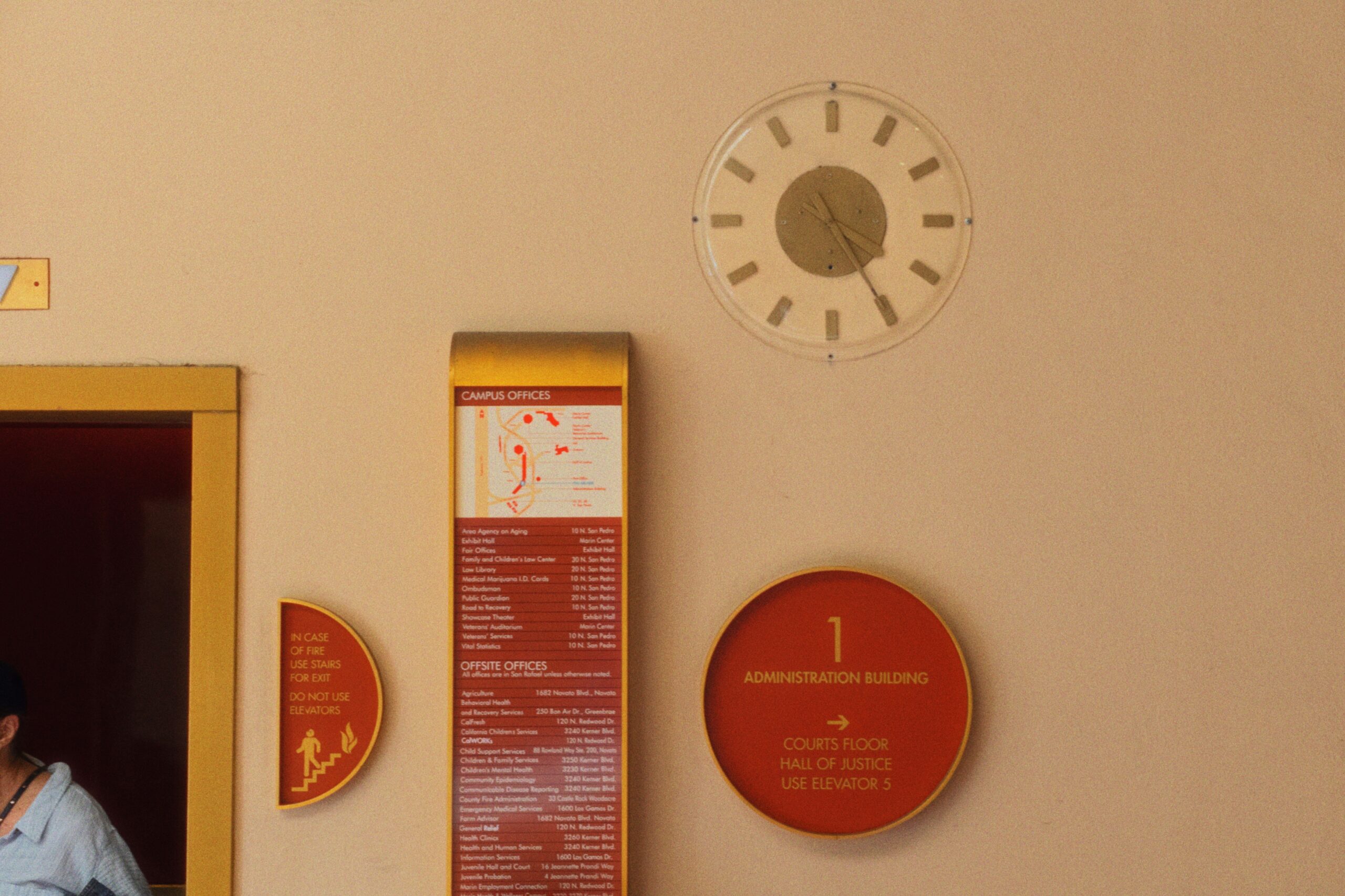Diagram showing parts of a watch including its backplate