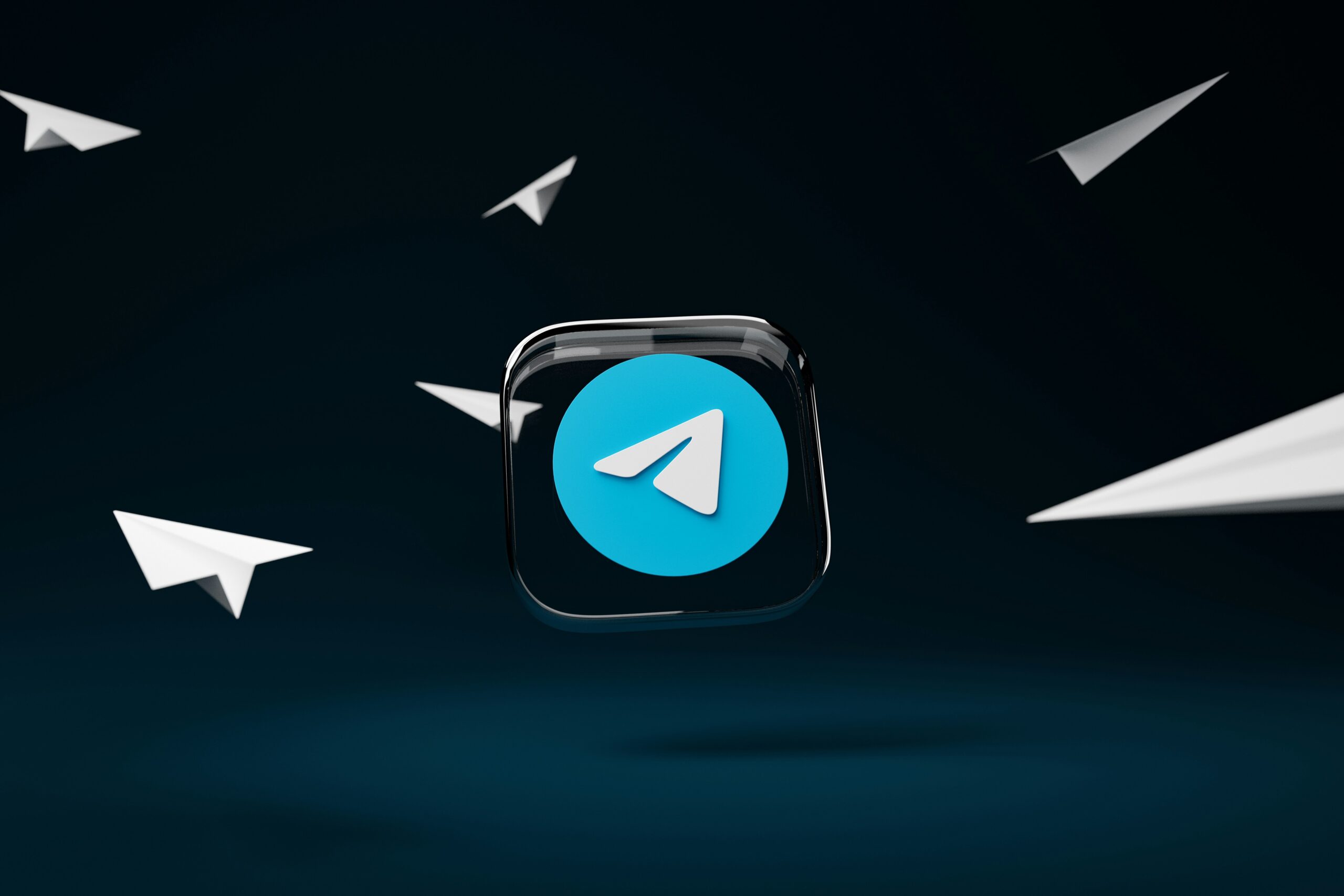 Screenshot showing customizable themes in a watch app